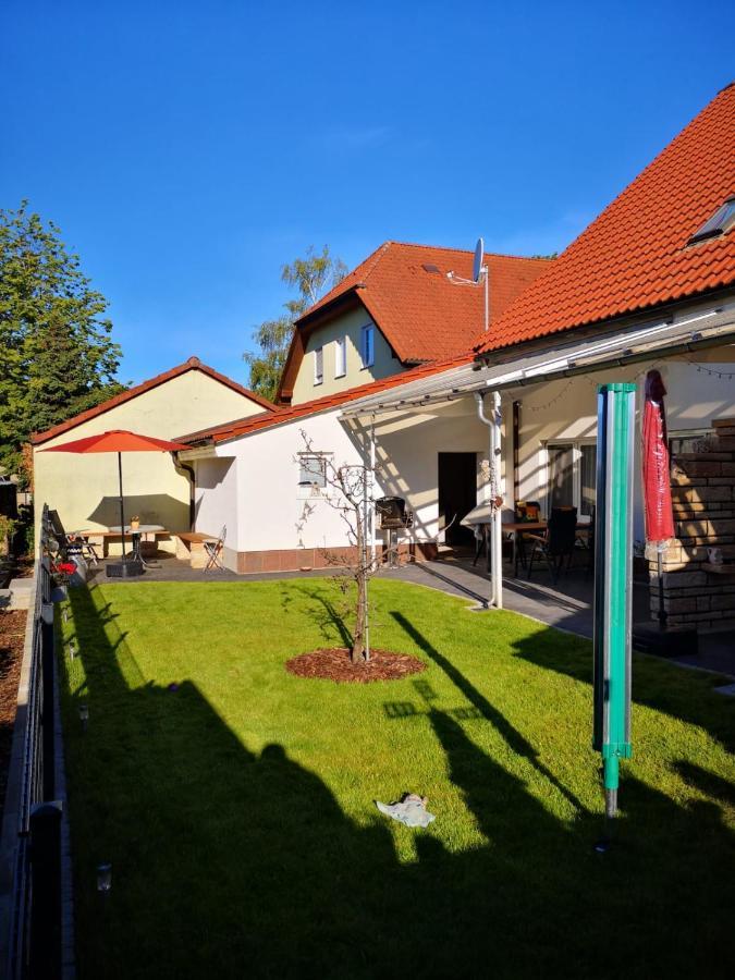 Pension Und Ferienwohnung Walther Storkow  Exteriör bild
